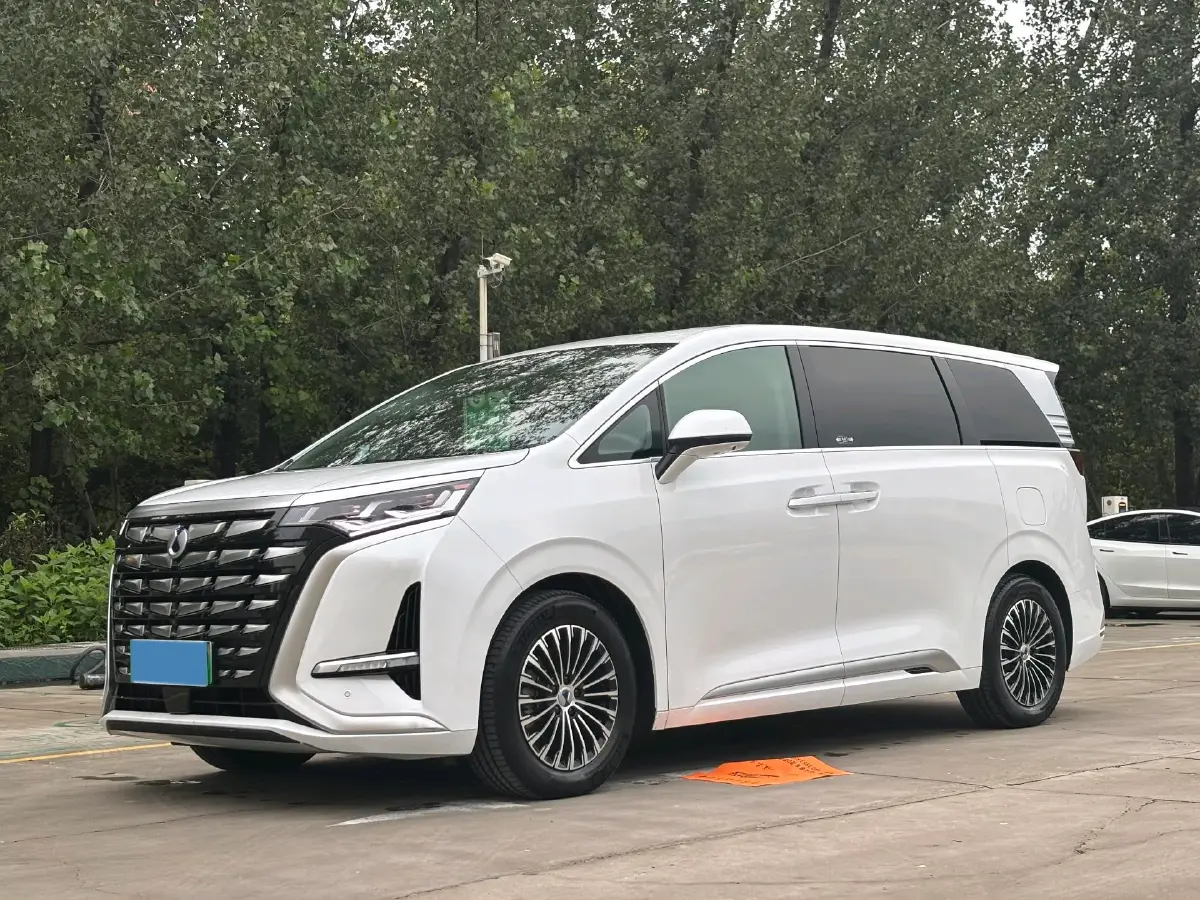 2022 Mercedes-Benz GLC Class 2.0T 197HP L4 9AT