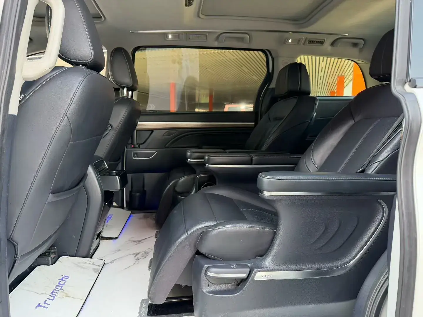 2021 TOYOTA HIGHLANDER thumbnail 4