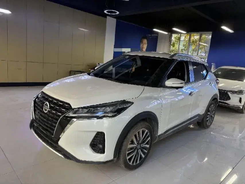 2022 Nissan Kicks 1.5L 122HP L4 CVT