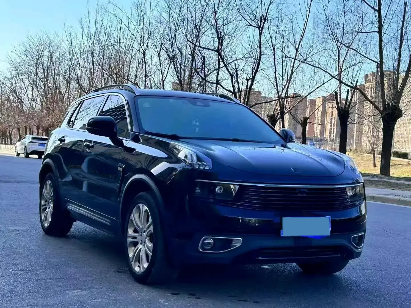 2019 LYNK&CO 01 thumbnail 2