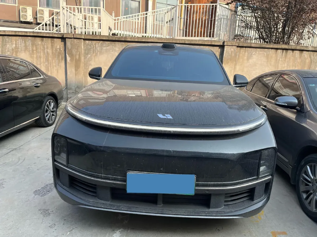2024 Li L9 Range Extended 154HP REEV 52.3KWH,autocango,china used car exporter,china ev exporter,chinese used car exporter,chinese used ev exporter