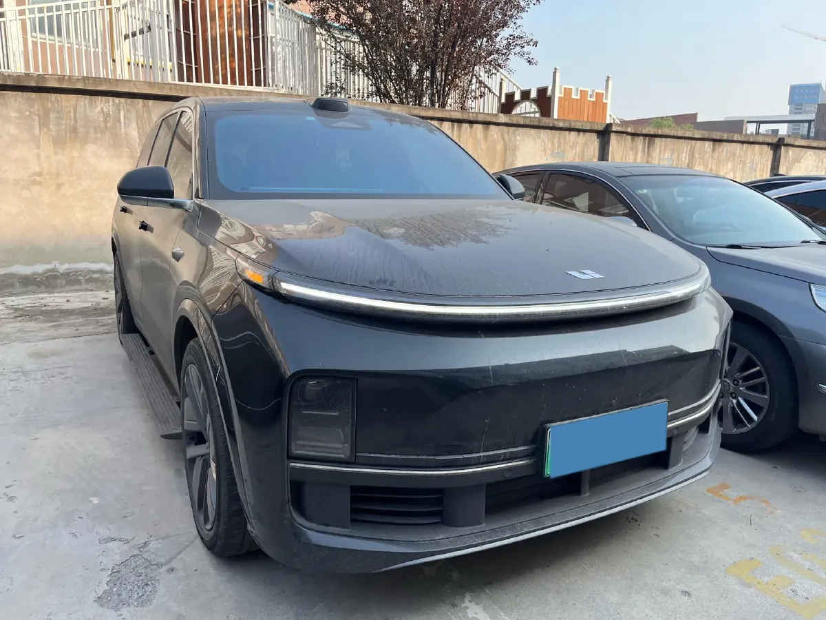 2024 Li L9 Range Extended 154HP REEV 52.3KWH,autocango,china used car exporter,china ev exporter,chinese used car exporter,chinese used ev exporter