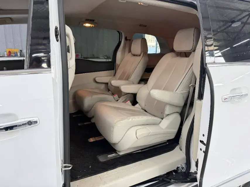 2020 BUICK GL8 thumbnail 4