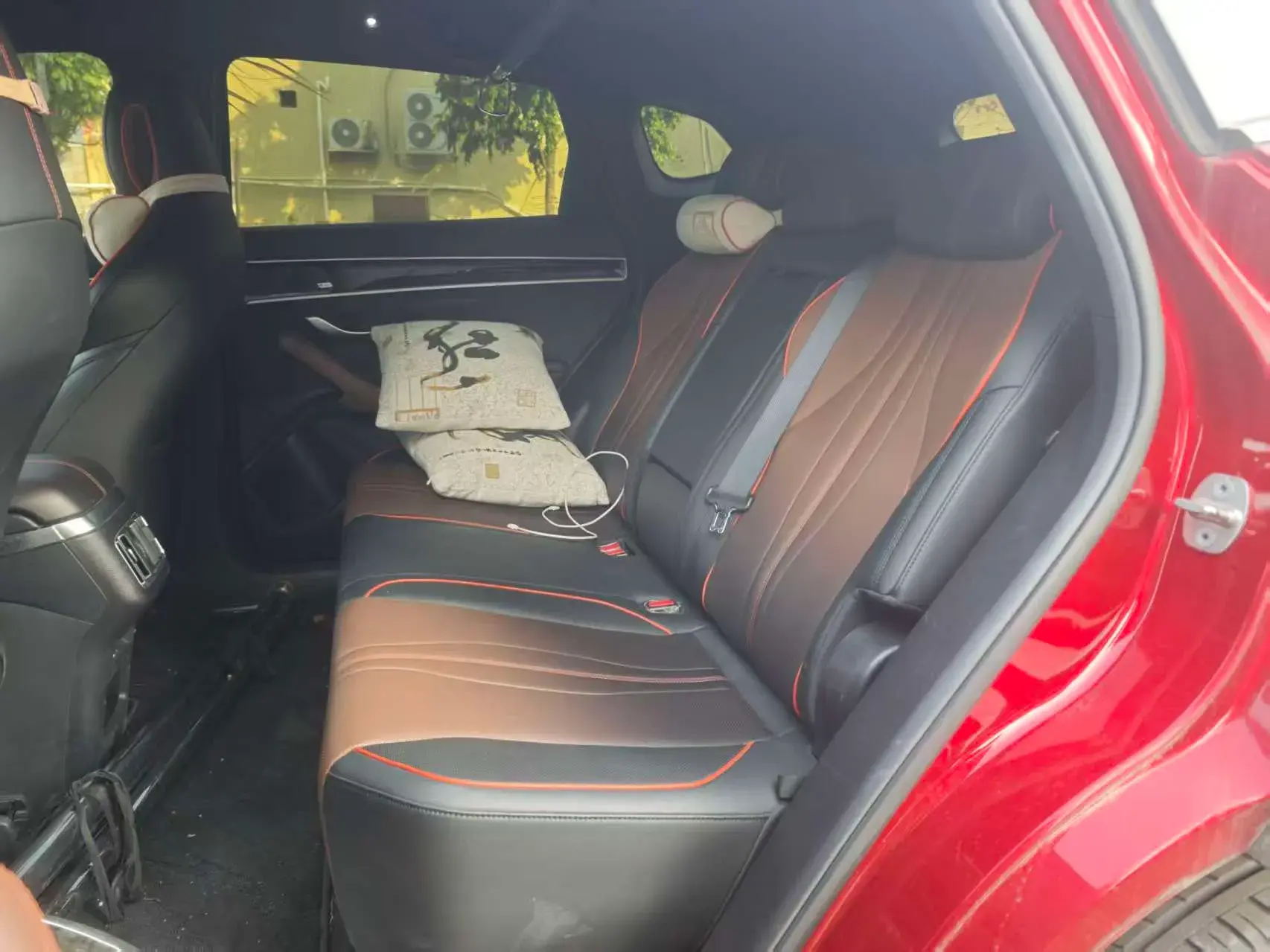 2020 BYD SONG thumbnail 4