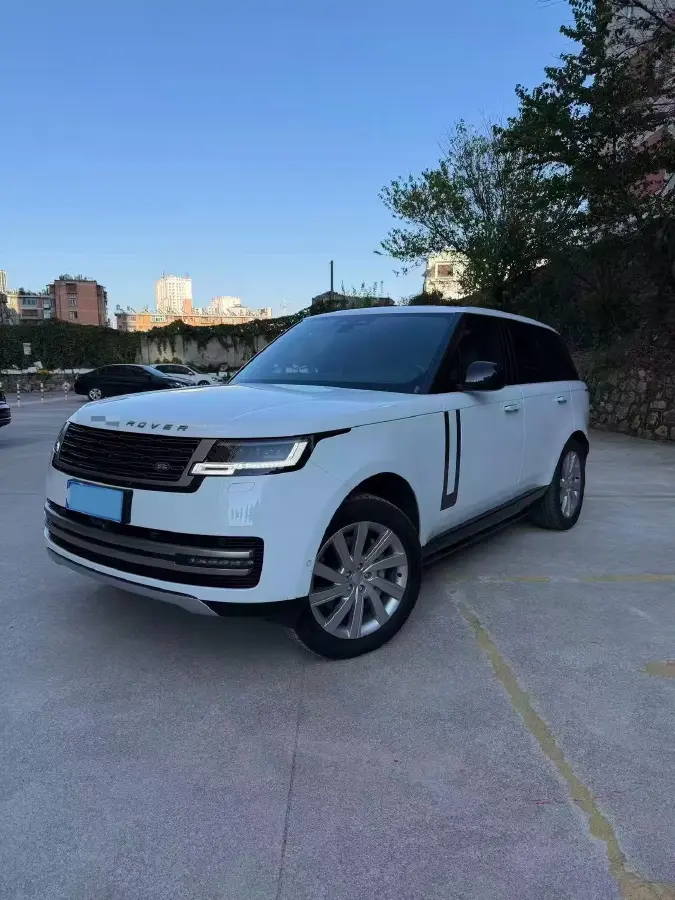 2023 Land Rover Range Rover 3.0T 360HP L6 8AT