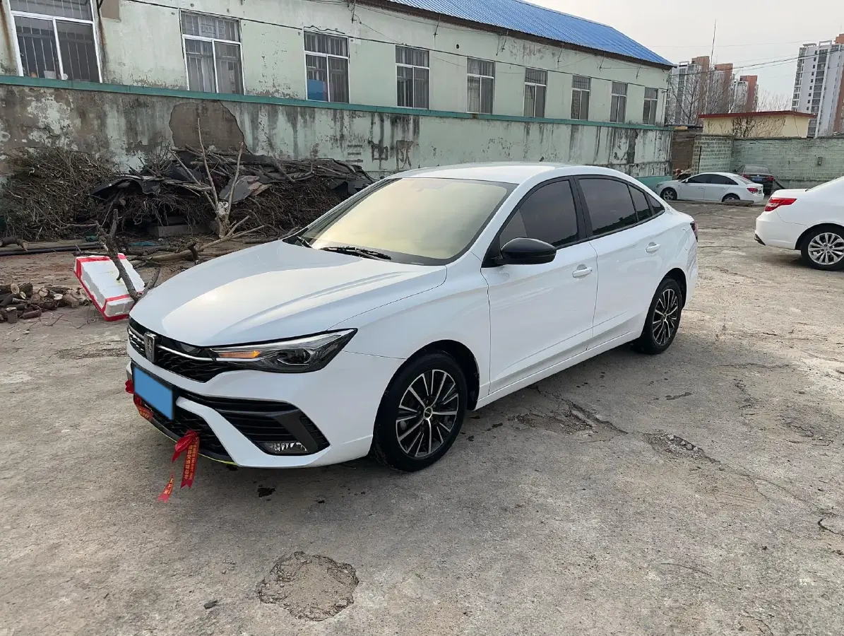 2021 Roewe i5 1.5L 120HP L4 5MT