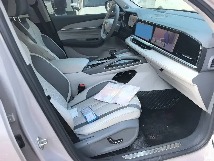 2024 GEELY MONJARO thumbnail 4