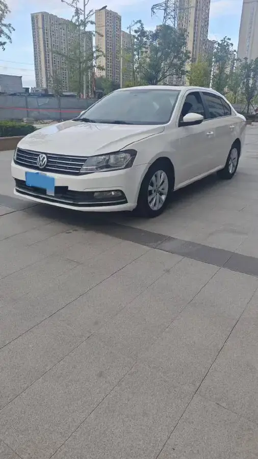 2017 Volkswagen Lavida 1.4T 131HP L4 7DCT