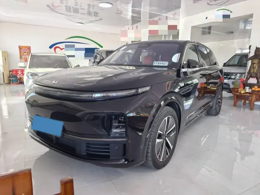 2024 MG Cyberster BEV 64KWH