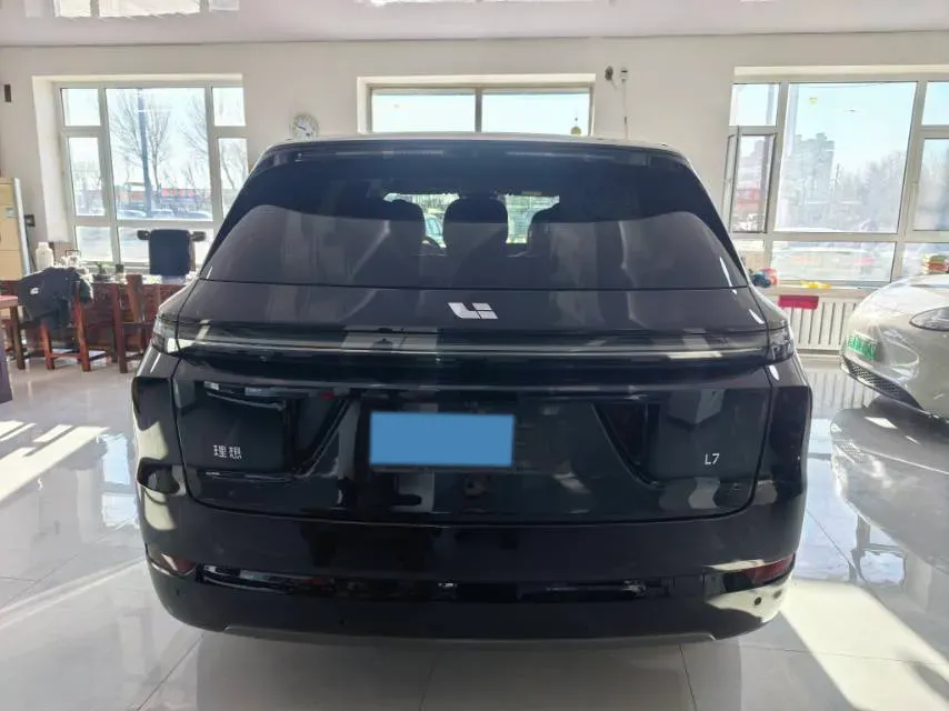 2024 Li L7 Range Extended 154HP REEV 42.8KWH,autocango,china used car exporter,china ev exporter,chinese used car exporter,chinese used ev exporter