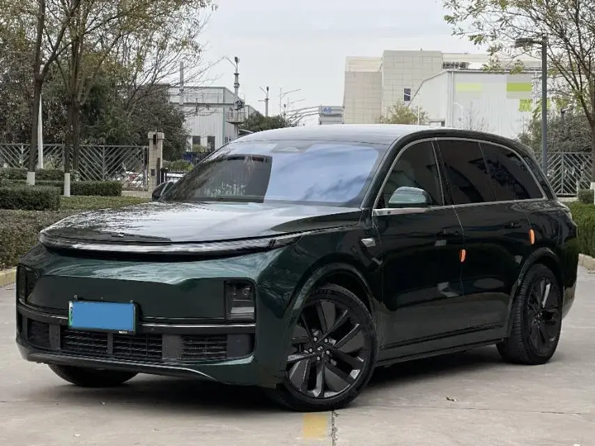 2023 Li L8 Range Extended 154HP REEV 40.9KWH