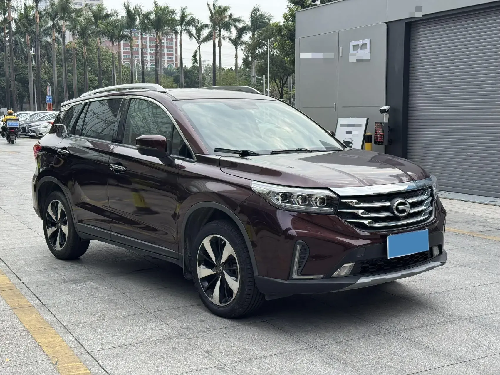 2018 GAC TRUMPCHI thumbnail 3