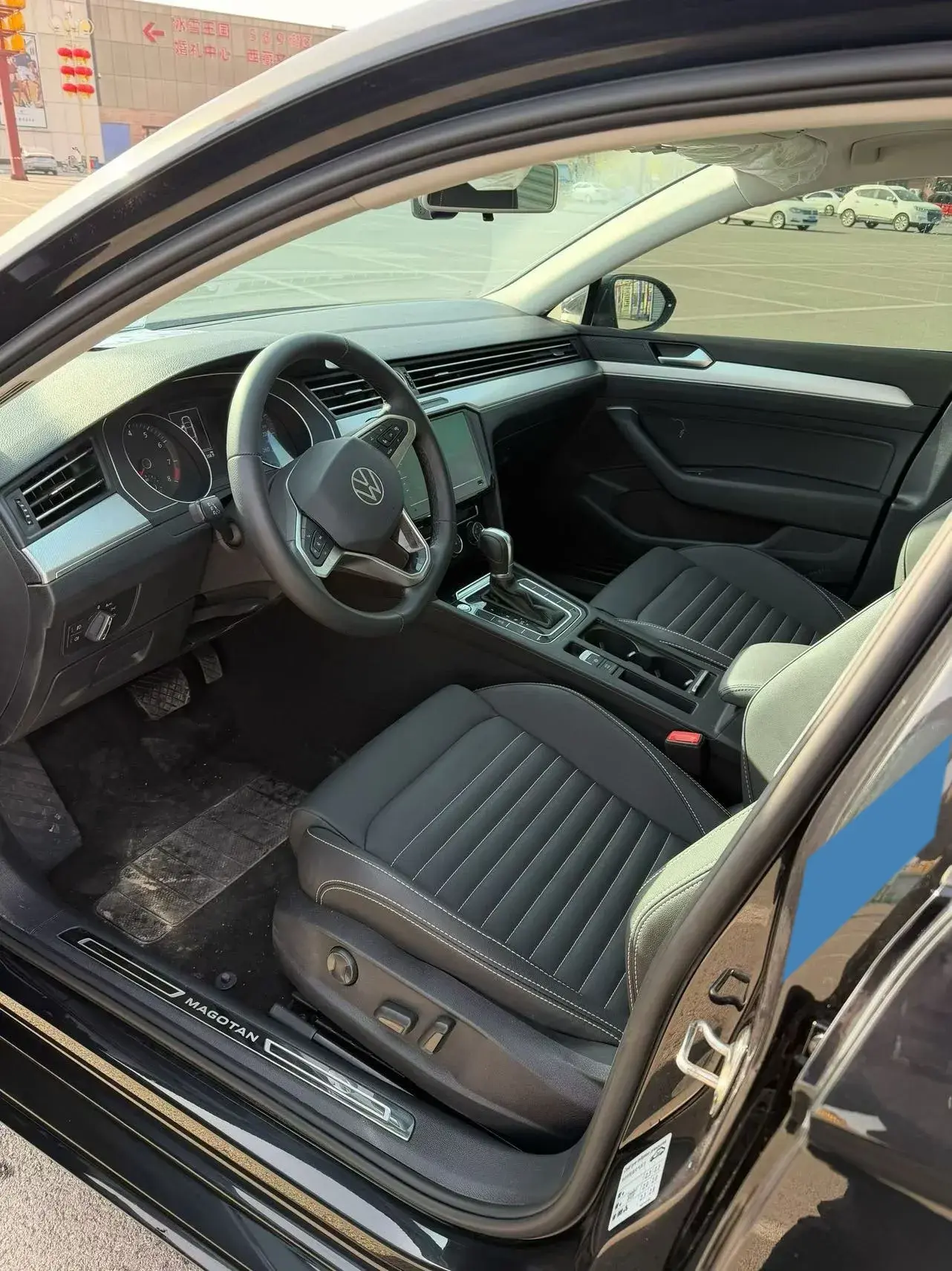 2020 VOLKSWAGEN MAGOTAN thumbnail 4