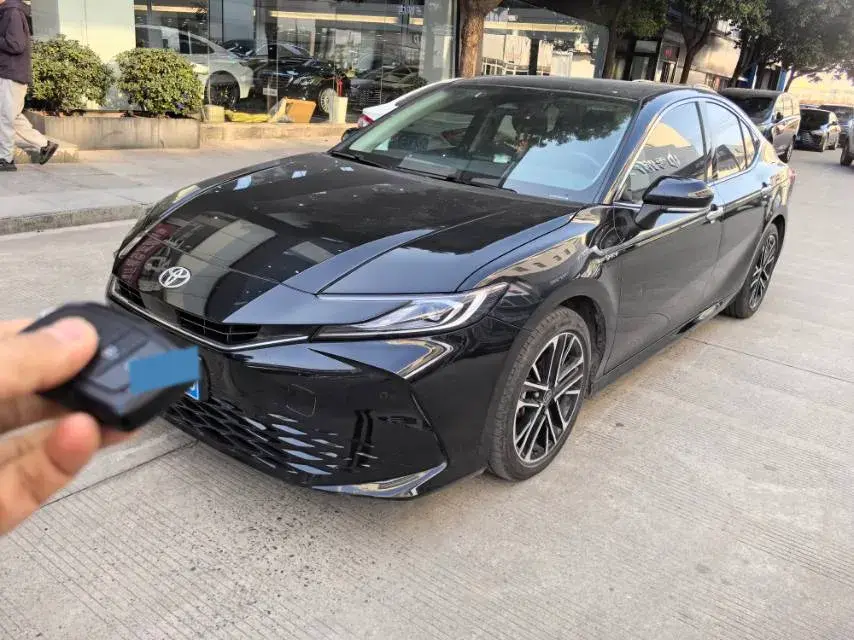 2024 Toyota Camry 2.5L 185HP L4 E-CVT Hybrid