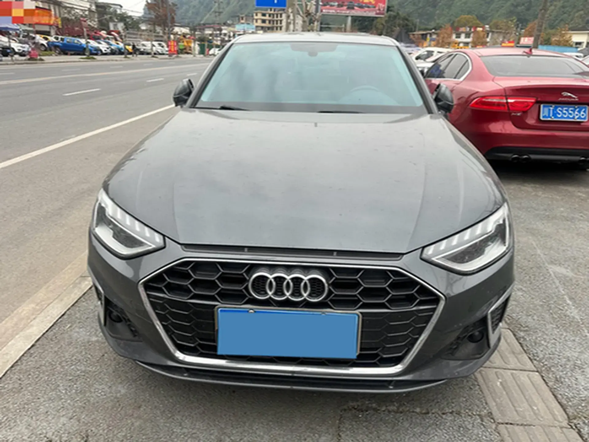 2020 AUDI A4L thumbnail 2