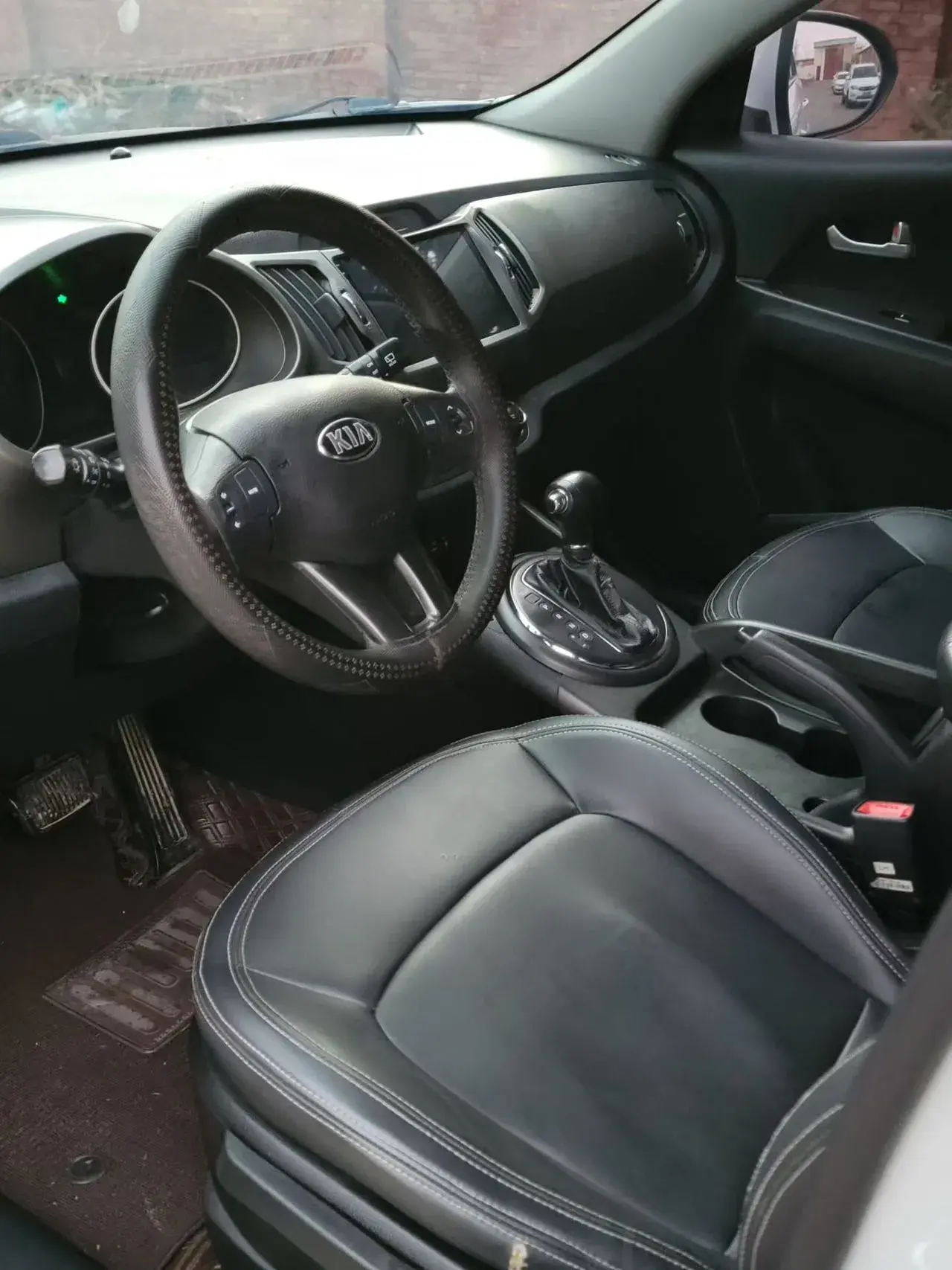 2016 KIA SPORTAGE thumbnail 3