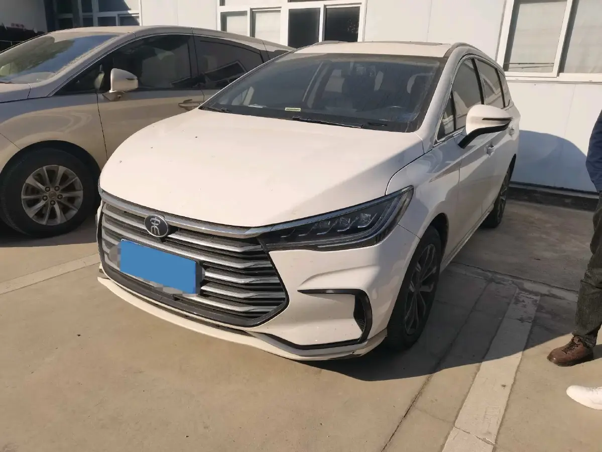 2021 BYD Song MAX 1.5T 160HP L4 6DCT