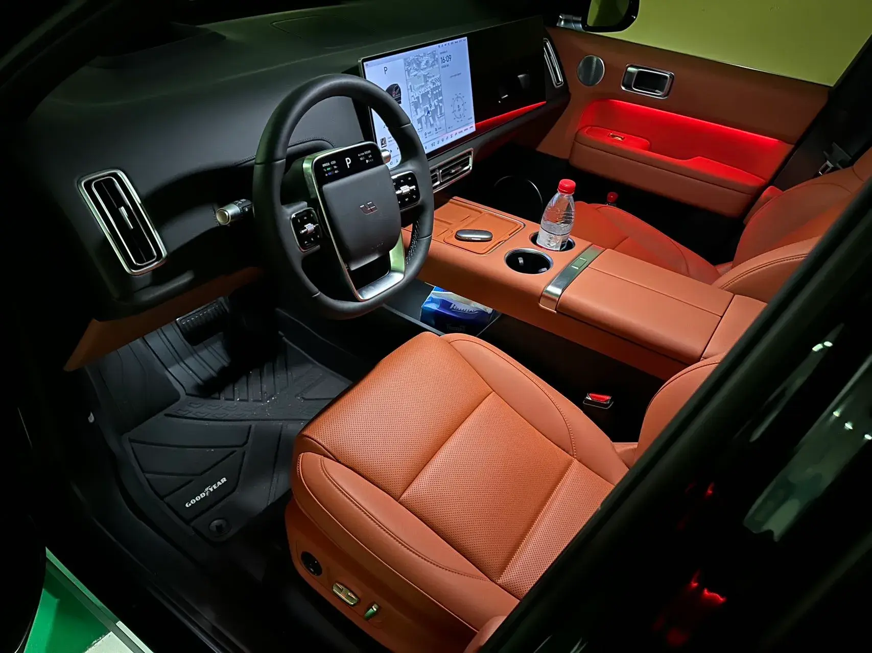 2024 LI L6 thumbnail 2