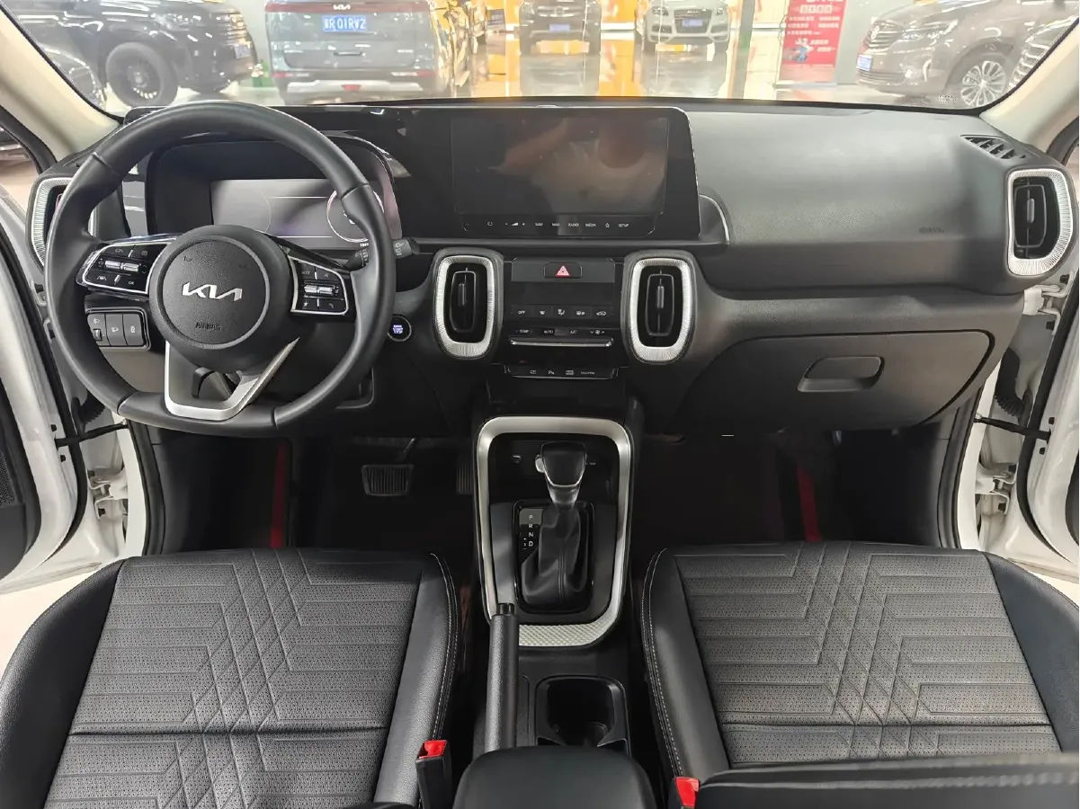 2024 Kia Sonet 1.5L 115HP L4 CVT,autocango,china used car exporter,china ev exporter,chinese used car exporter,chinese used ev exporter