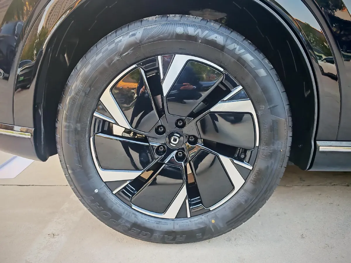 2025 ChangAn QiYuan Q07 1.5L 98HP L4 E-CVT PHEV,autocango,china used car exporter,china ev exporter,chinese used car exporter,chinese used ev exporter