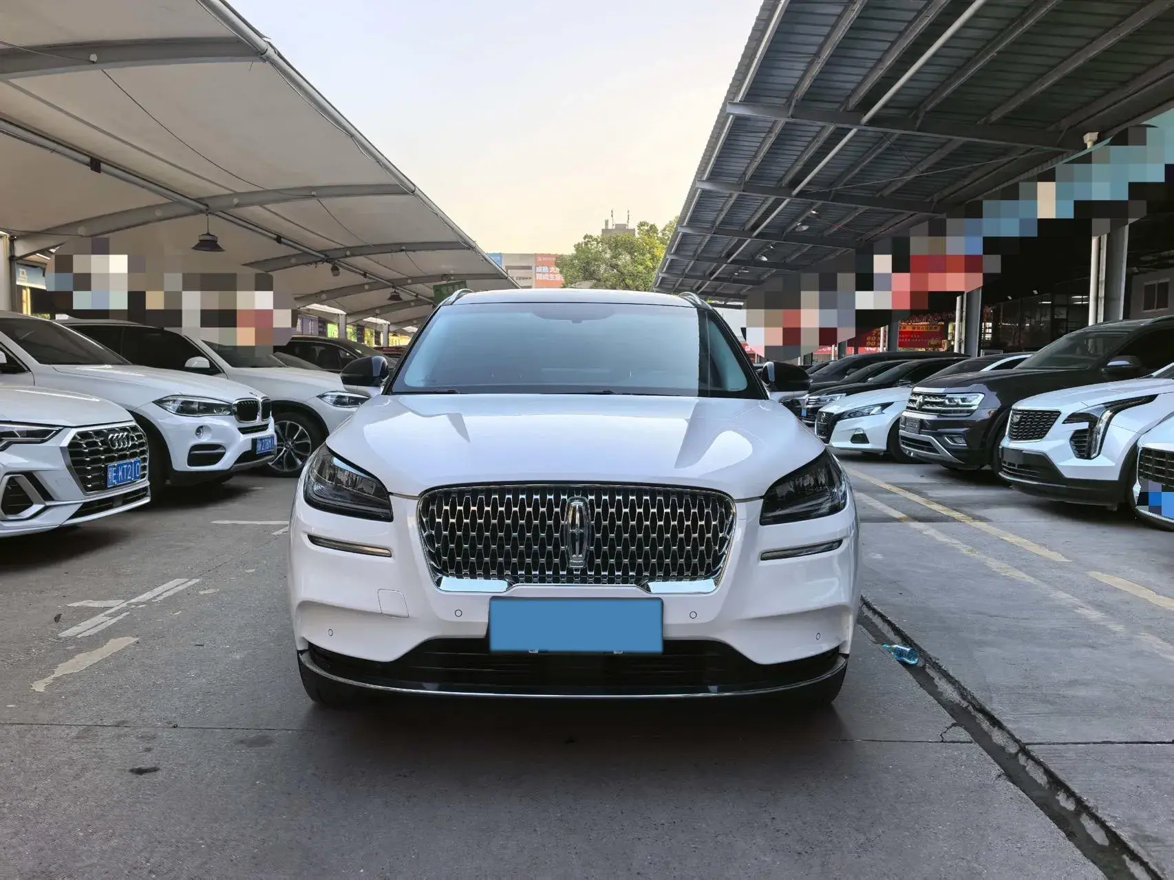 2021 LINCOLN CORSAIR thumbnail 3