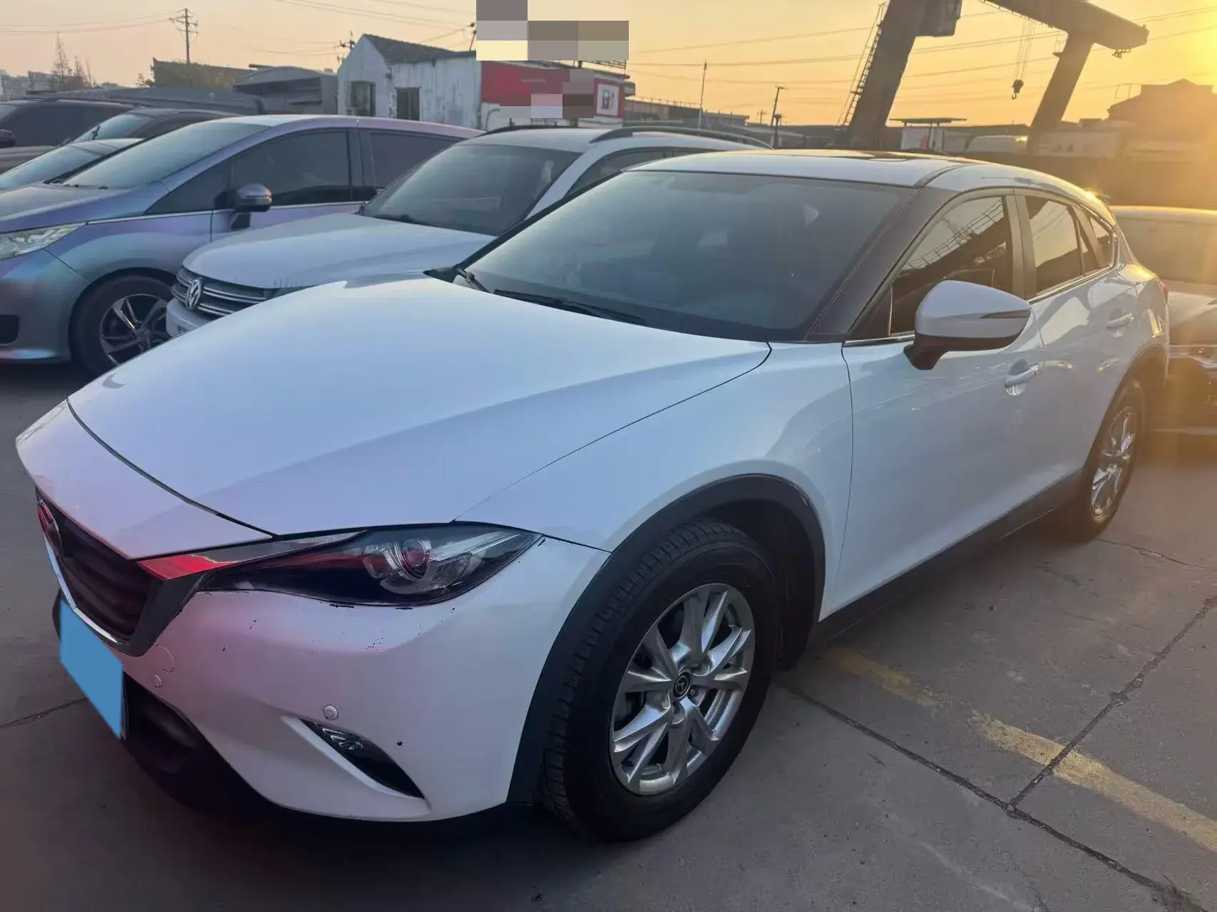 2020 MAZDA CX-4 view 1