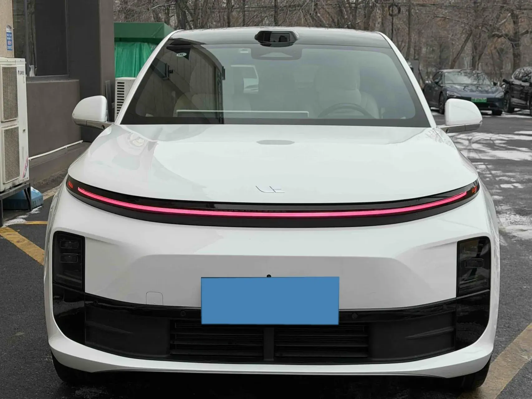 2024 LI L6 thumbnail 2