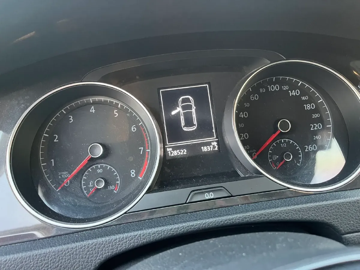 2019 Brilliance Auto V7 1.8T 231HP L4 7DCT,autocango,china used car exporter,china ev exporter,chinese used car exporter,chinese used ev exporter