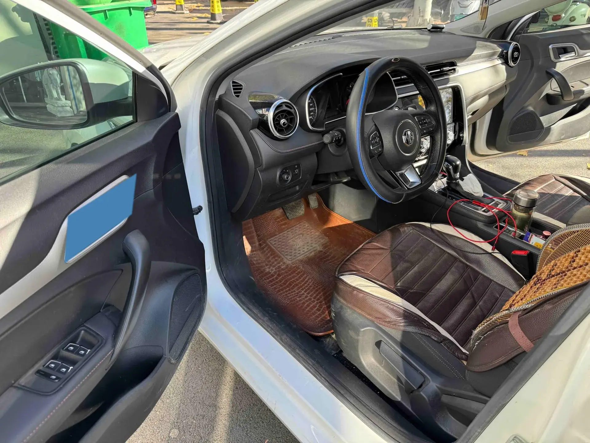 2019 MAXUS D60 thumbnail 2