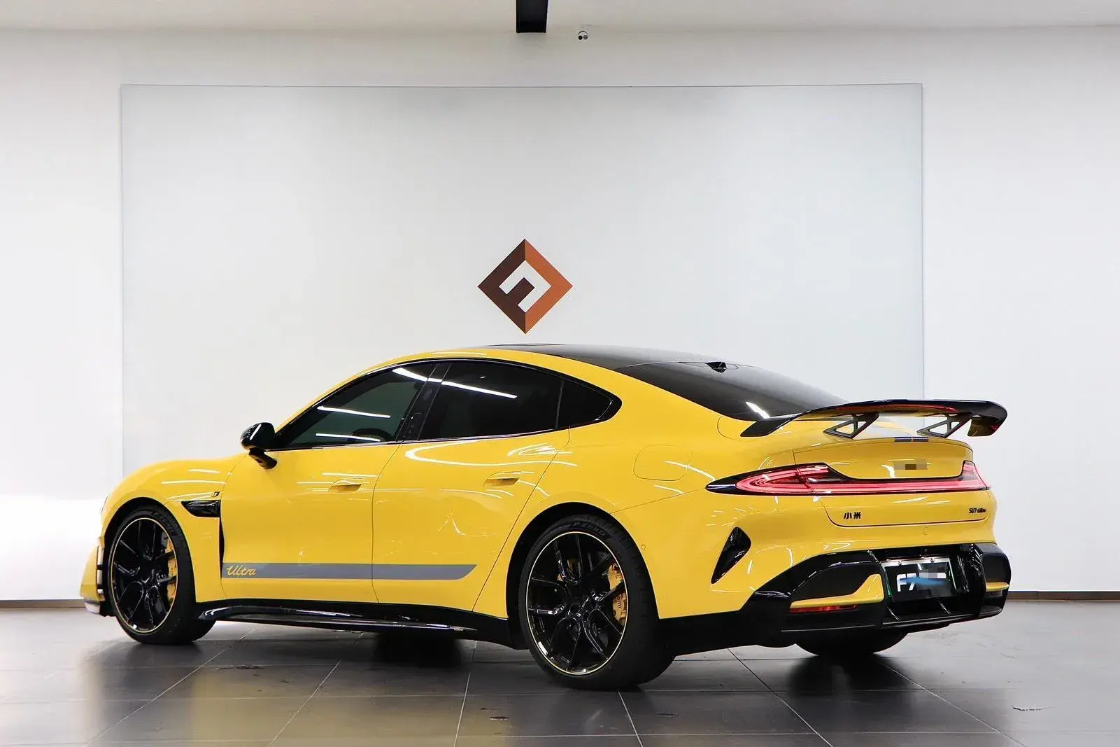 2025 MI SU7 thumbnail 4