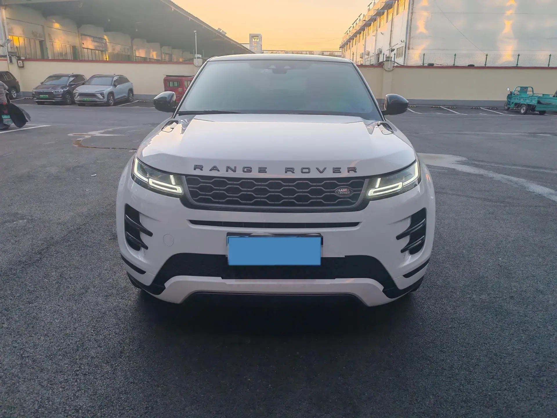 2020 LAND ROVER thumbnail 2