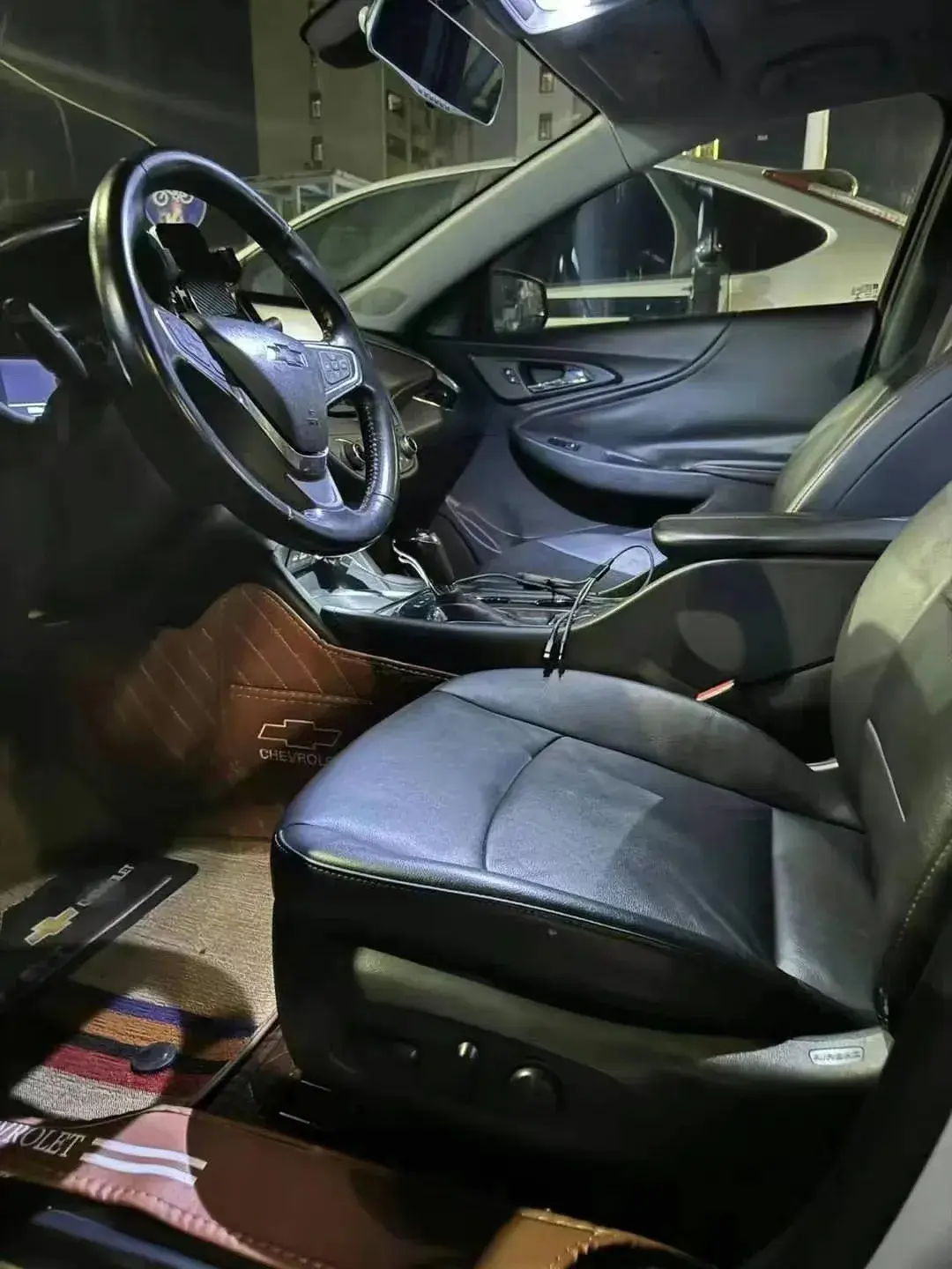 2019 CHEVROLET MALIBU thumbnail 3