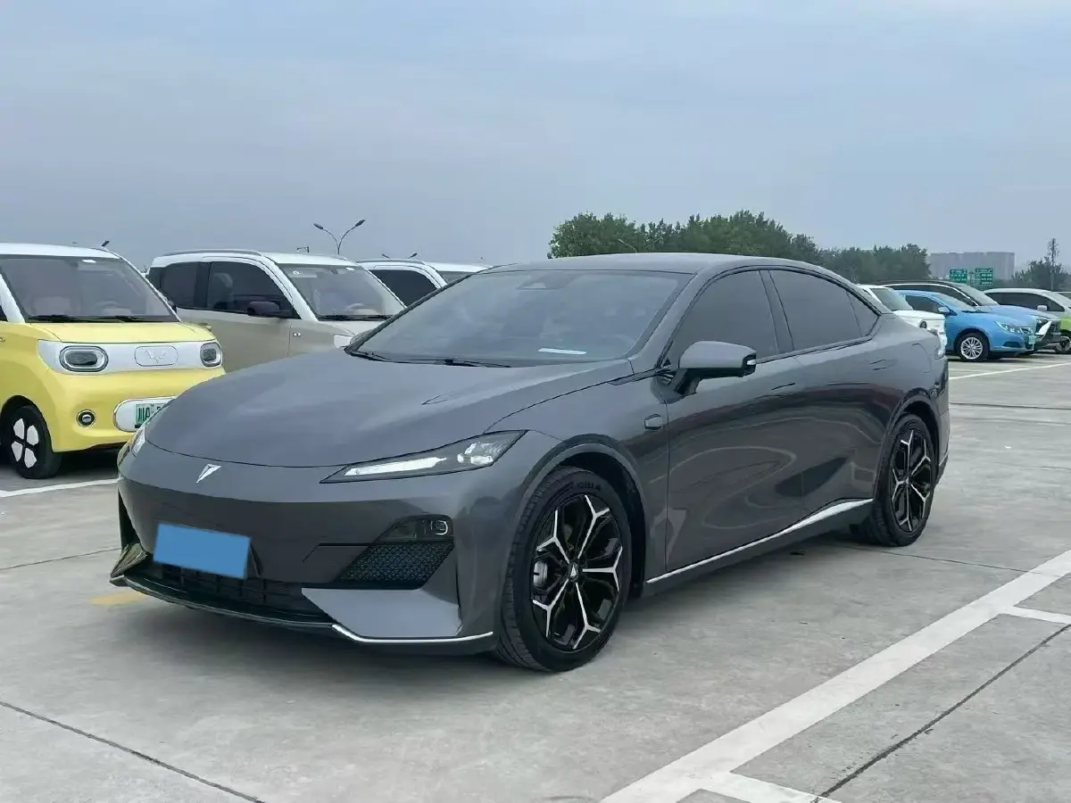 2023 Deepal SL03 1.5L 95HP L4 REEV 28.39KWH