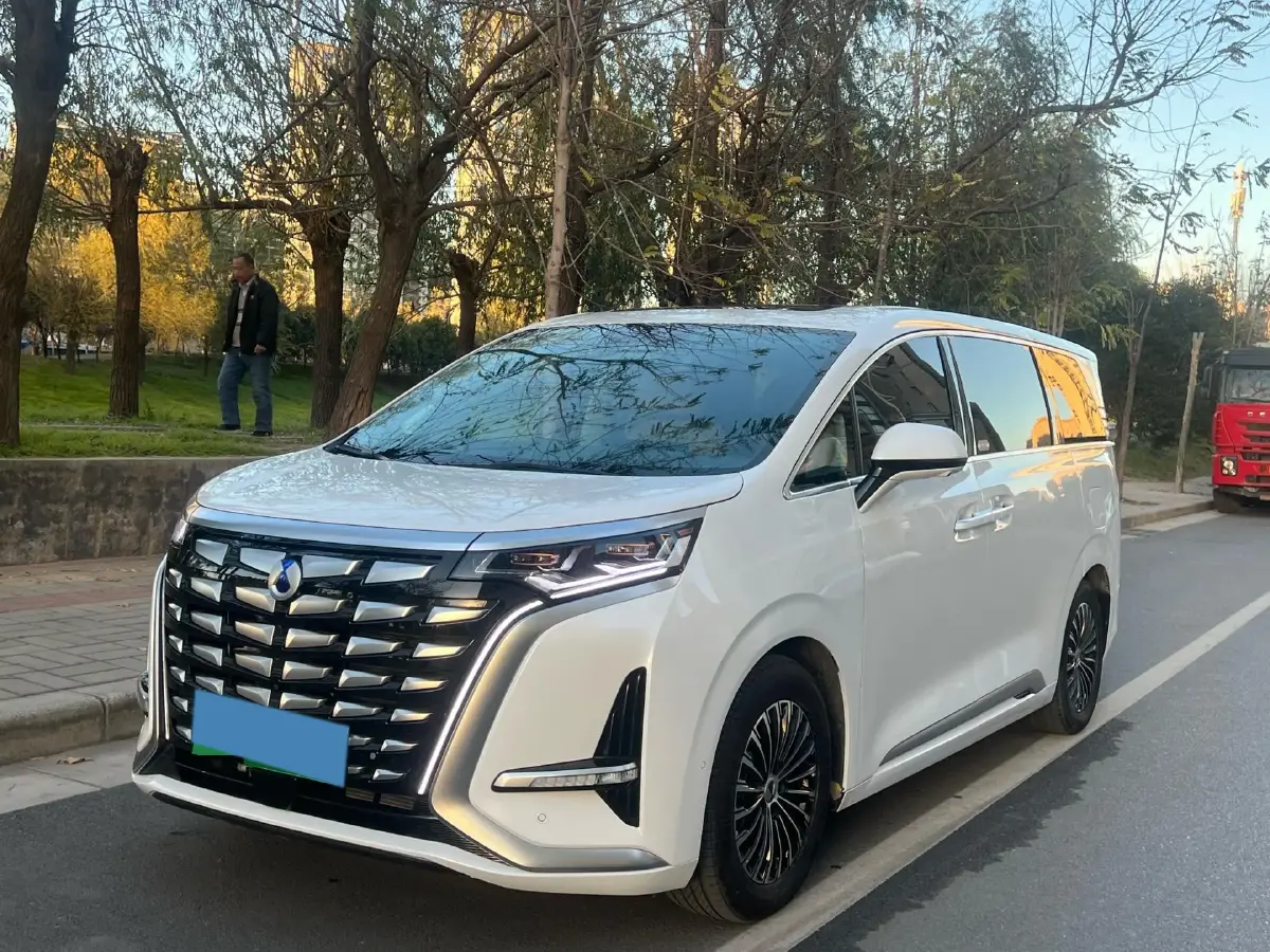 2022 Honda Odyssey 2.0L 146HP L4 E-CVT Hybrid