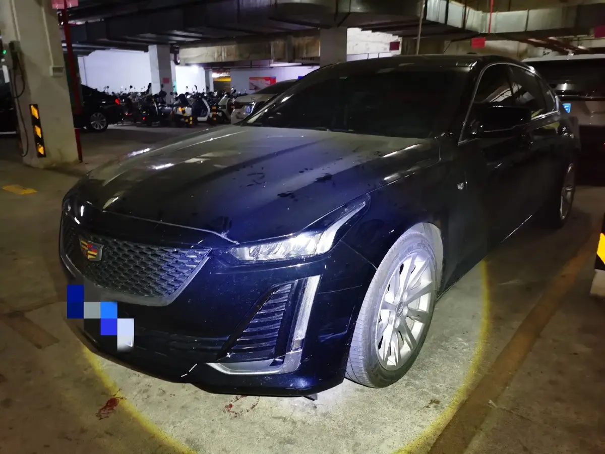 2021 Cadillac CT5 2.0T 237HP L4 10AT