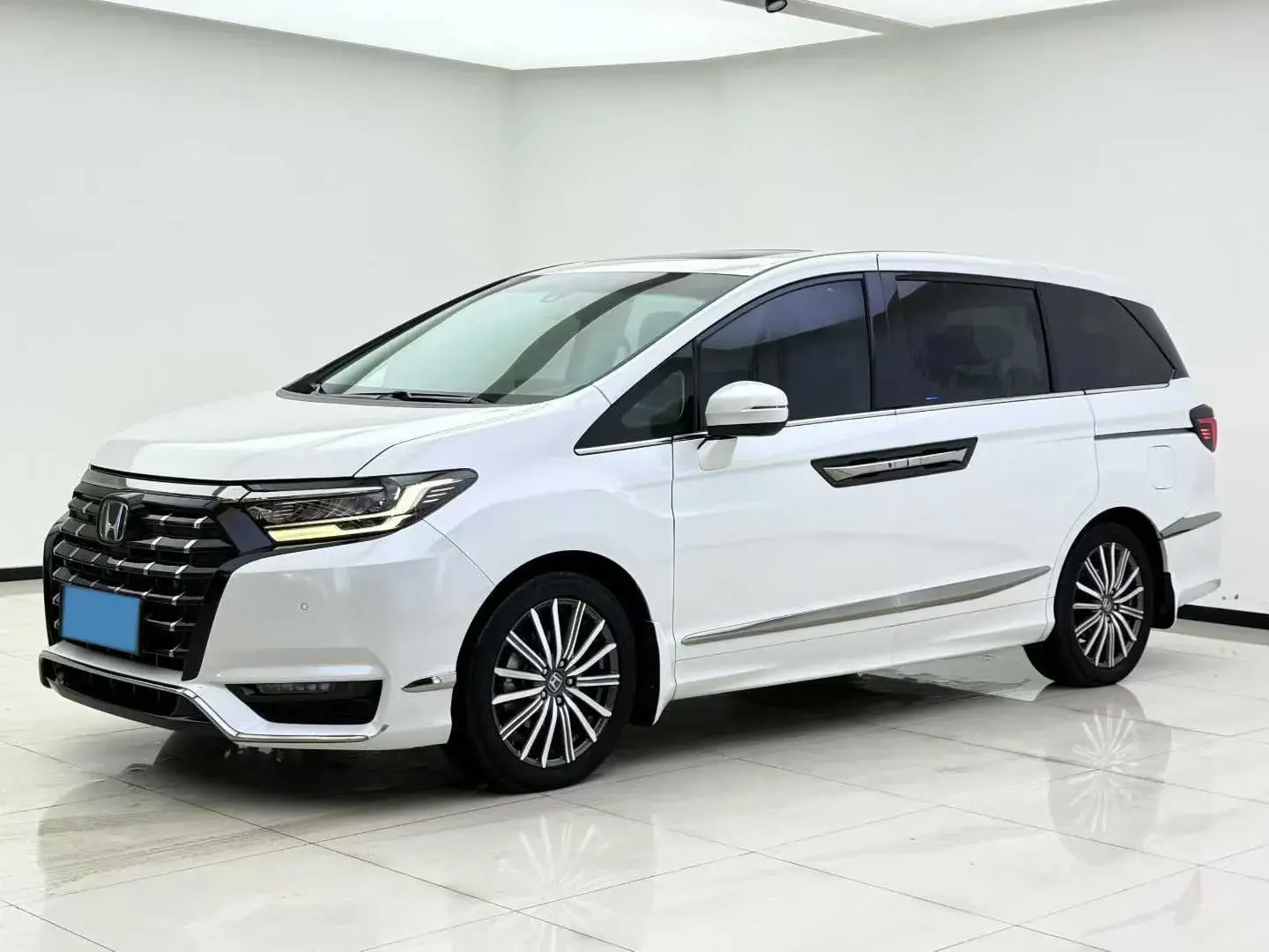 2022 HONDA ELYSIOIN view 1