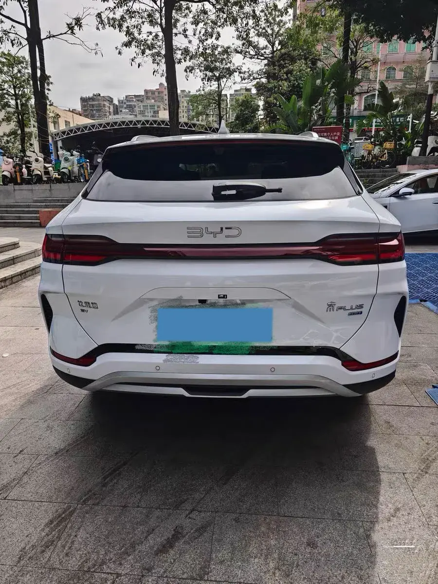 2023 BYD SONG thumbnail 4