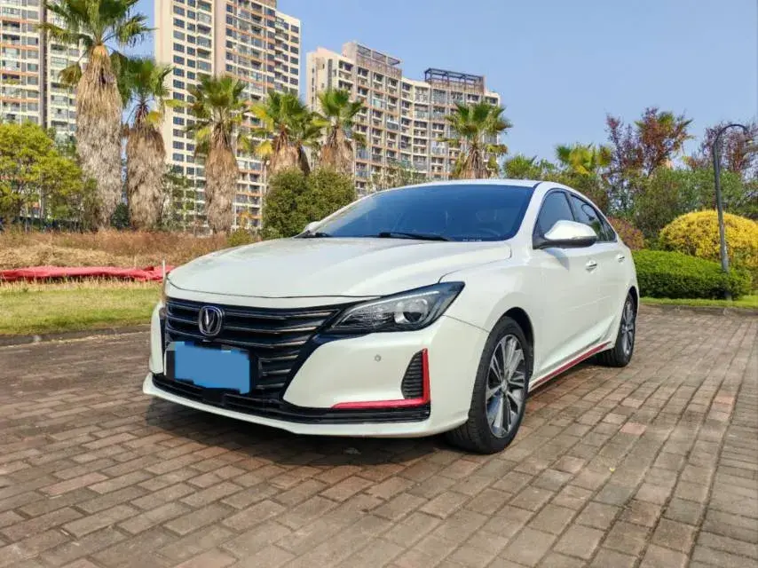 2021 ChangAn Raeton CC 1.5T 180HP L4 7DCT