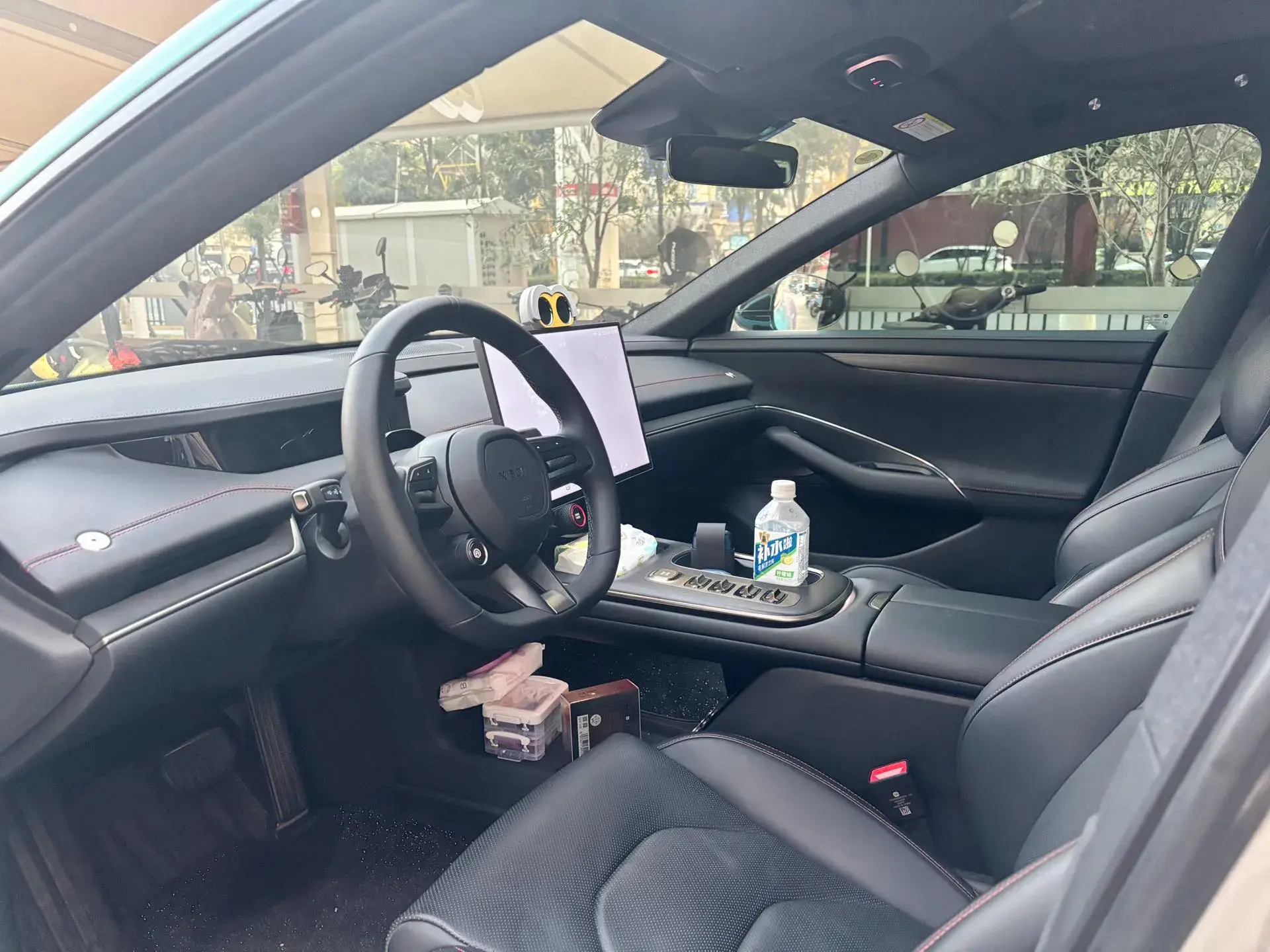 2024 MI SU7 thumbnail 4