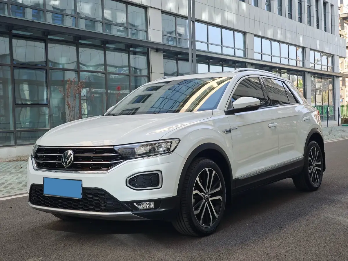 2021 Volkswagen T-Roc 1.4T 150HP L4 7DCT