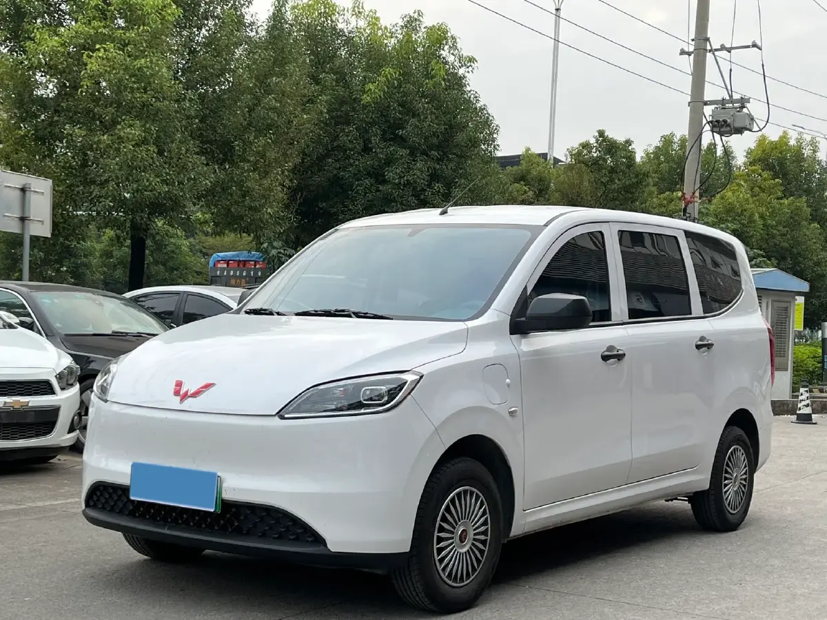 2024 WuLing HongGuang New Energy BEV 32.6KWH