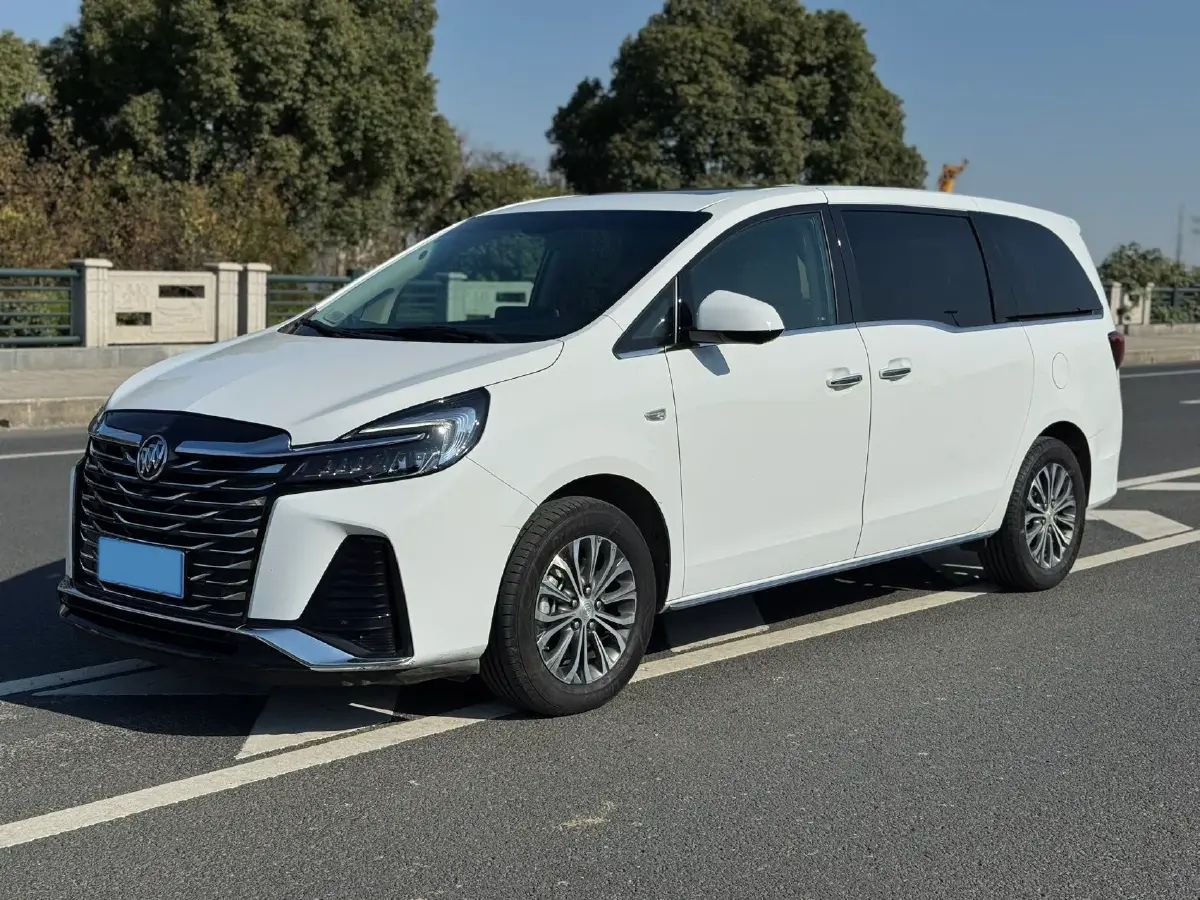 2023 Buick GL8 2.0T 237HP L4 9AT