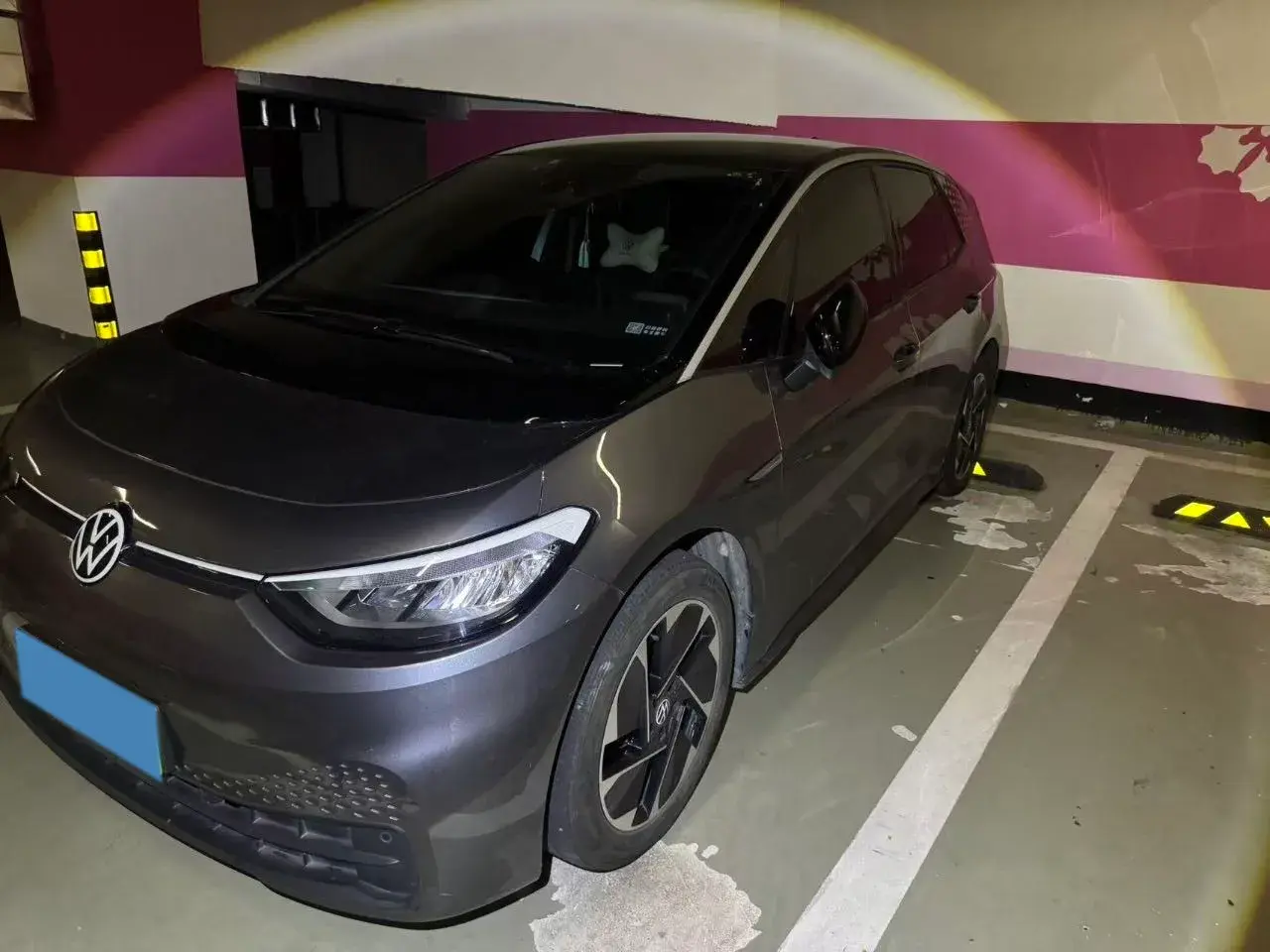 2023 VOLKSWAGEN ID.3 view 1