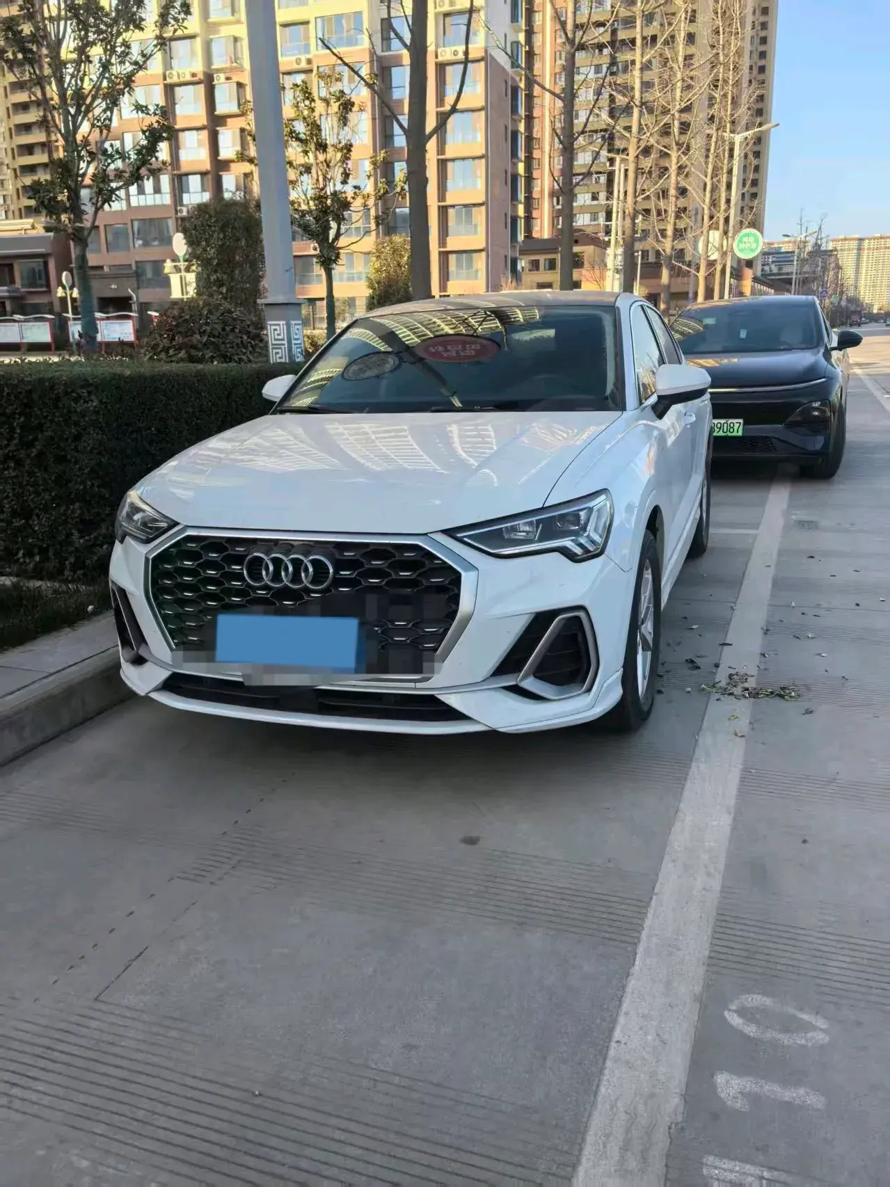 2020 AUDI Q3 thumbnail 2