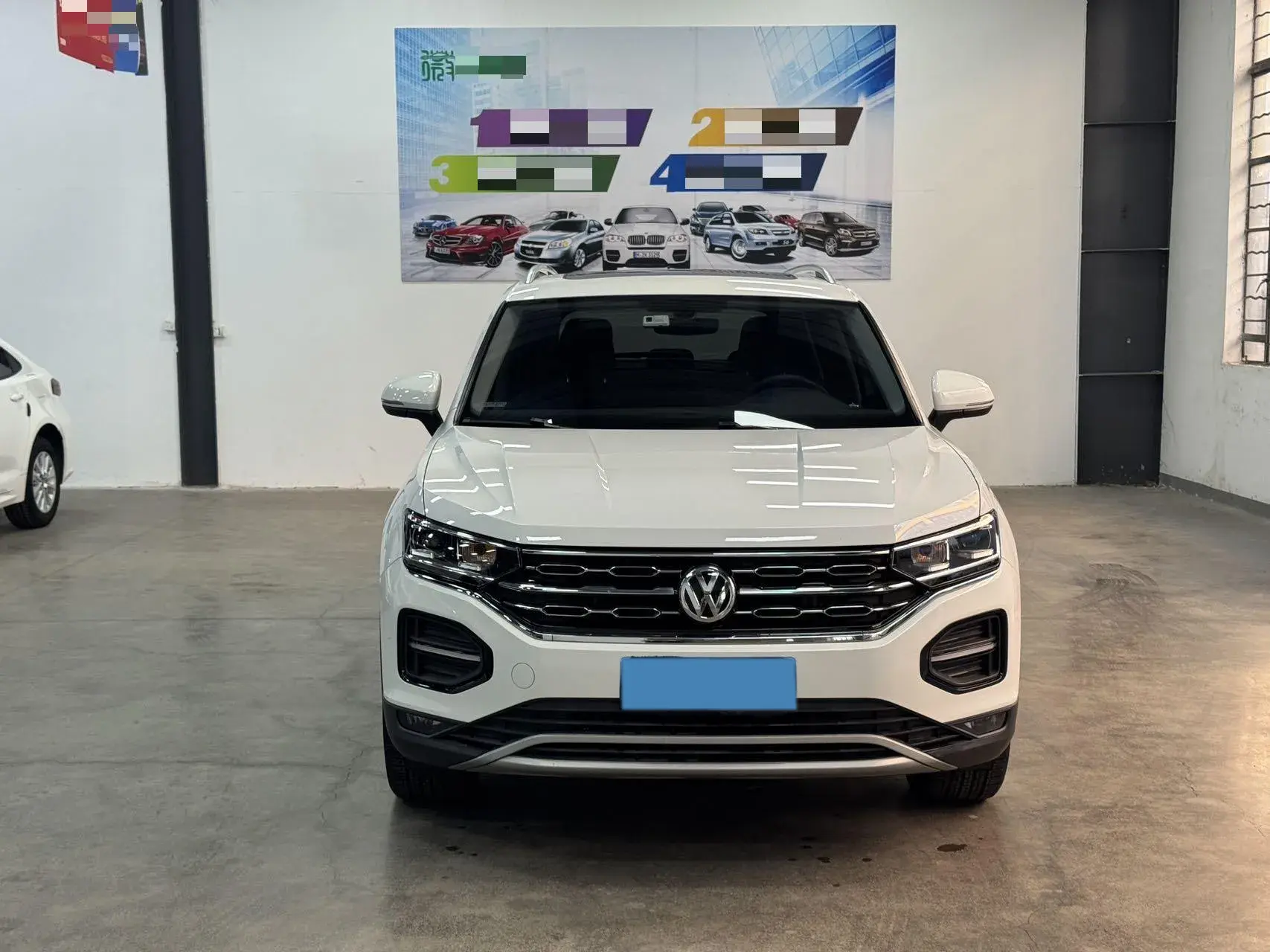 2021 VOLKSWAGEN TAYRON thumbnail 2