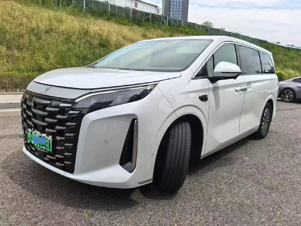 2025 BYD Xia 1.5T 156HP L4 E-CVT PHEV 36.6KWH