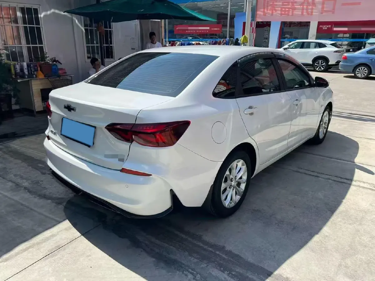 2024 Chevrolet Monza 1.5L 113HP L4 6DCT,autocango,china used car exporter,china ev exporter,chinese used car exporter,chinese used ev exporter