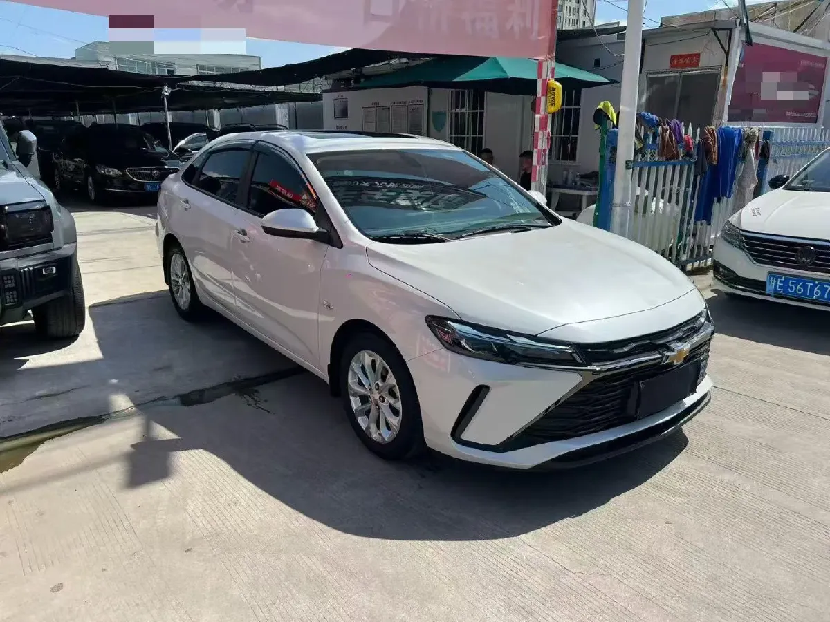 2024 Chevrolet Monza 1.5L 113HP L4 6DCT,autocango,china used car exporter,china ev exporter,chinese used car exporter,chinese used ev exporter