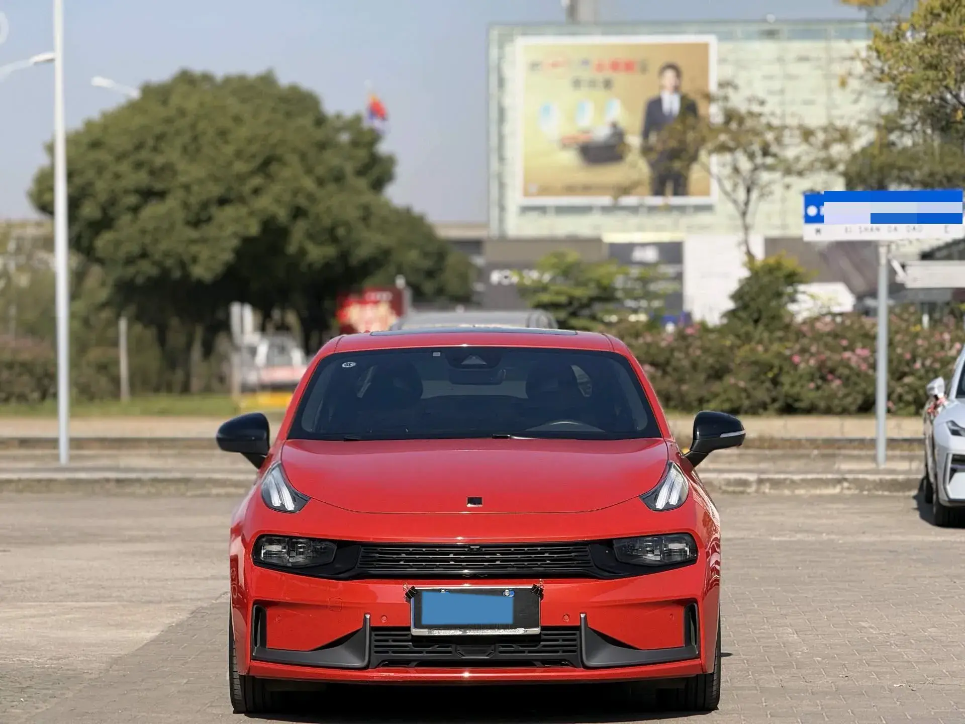 2021 LYNK&CO 03 thumbnail 2