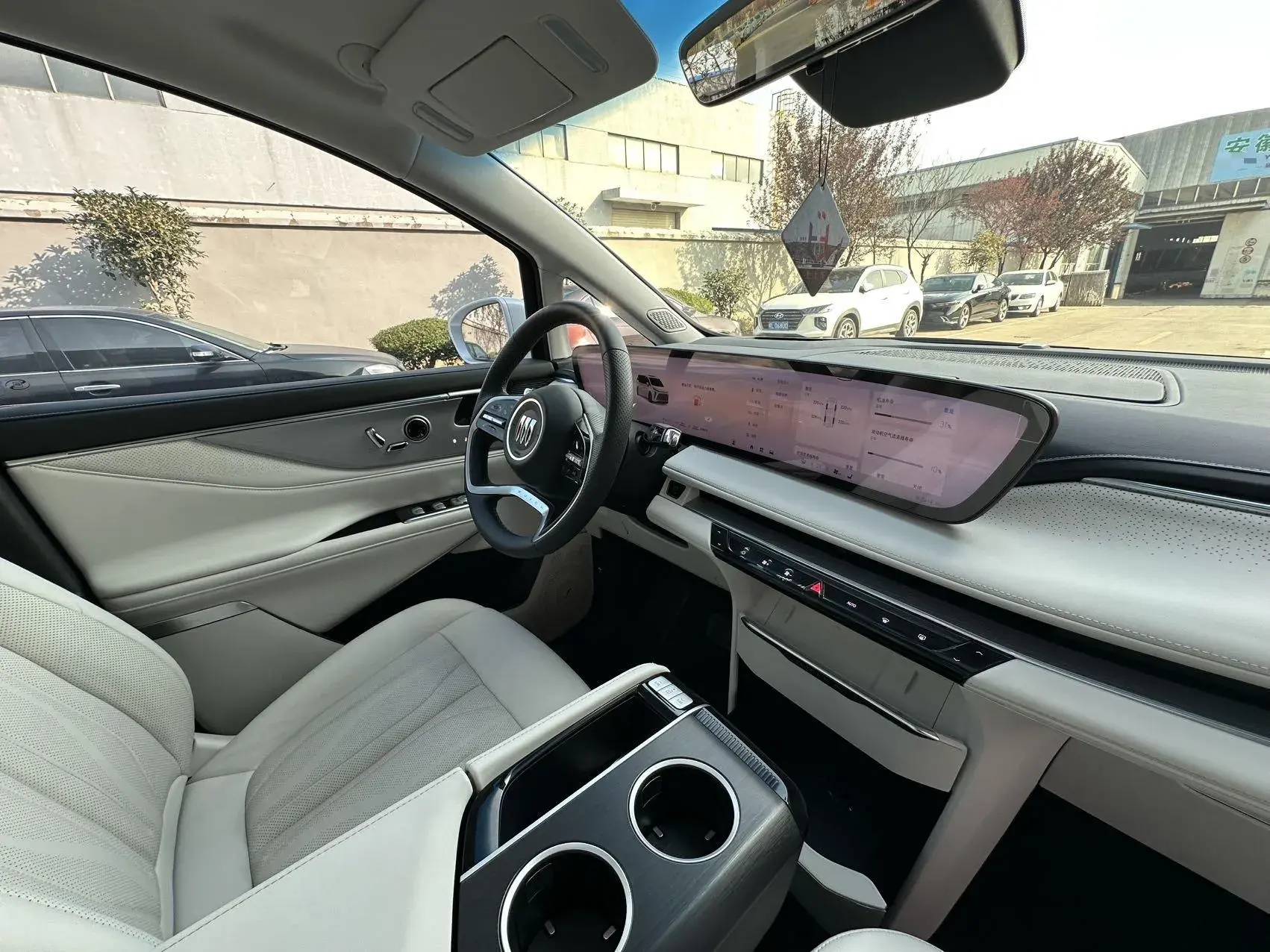 2024 BUICK GL8 thumbnail 4